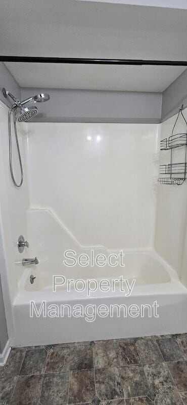 Building Photo - 3821 Aboite Lake Dr