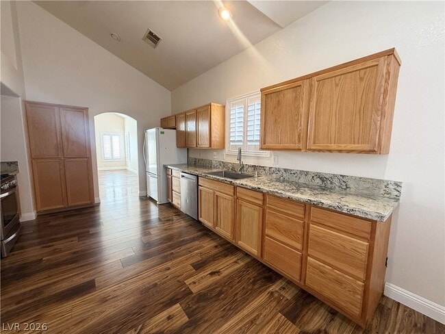 Building Photo - 853 Dancing Vines Ave