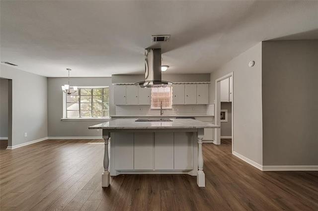 Building Photo - 8423 Cadenza Ln