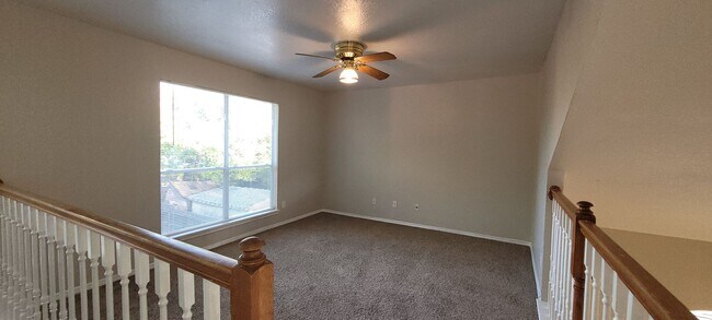 Building Photo - Beautiful Home in Woodlake Park!