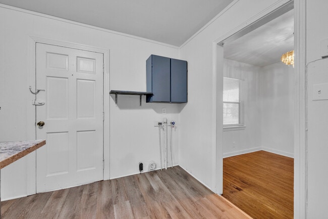 Building Photo - 1725 Mims St SW