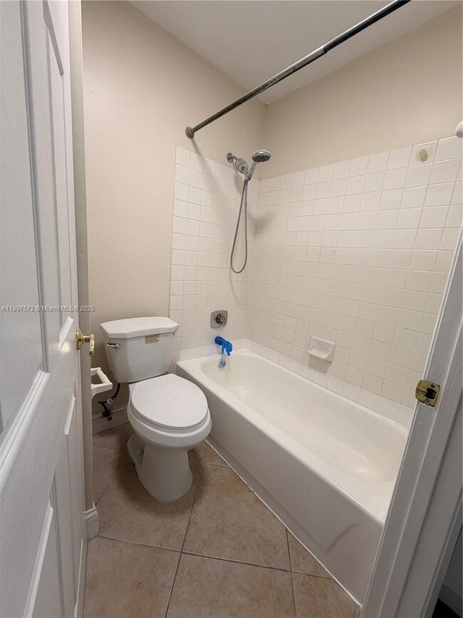 Building Photo - 15320 SW 106th Terrace