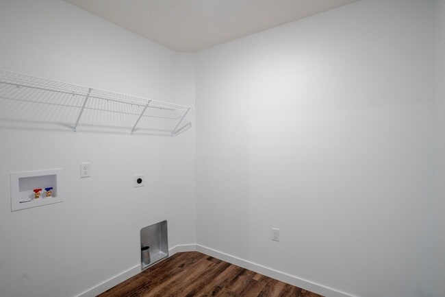 Building Photo - Brand New 3 Bedroom Home