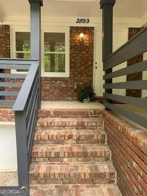 Building Photo - 2897 White Oak Dr