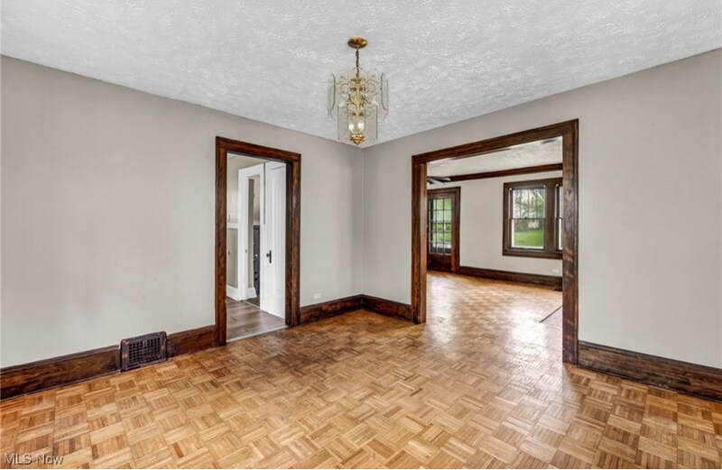 Building Photo - 955 Dresden Rd