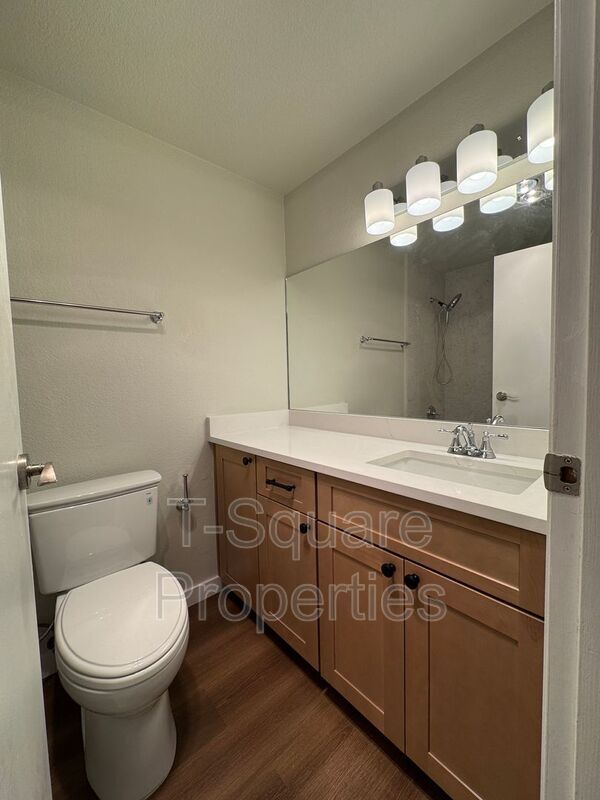 Building Photo - 8226 126th Ave NE