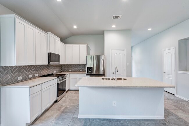 Building Photo - 208 Shoreview Dr