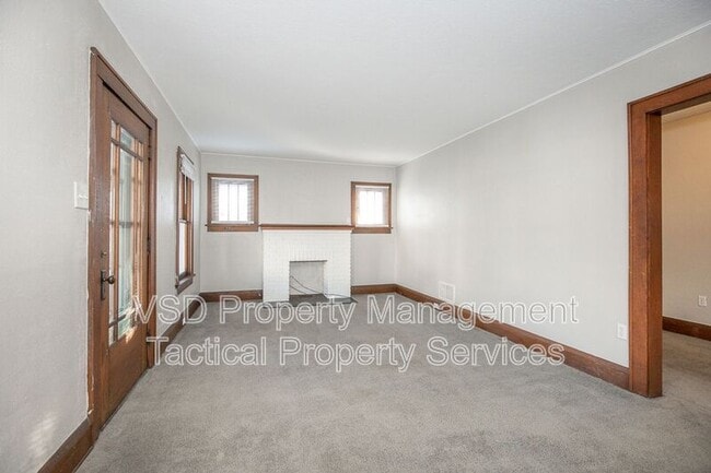 Building Photo - 2078-2018 18th St SW