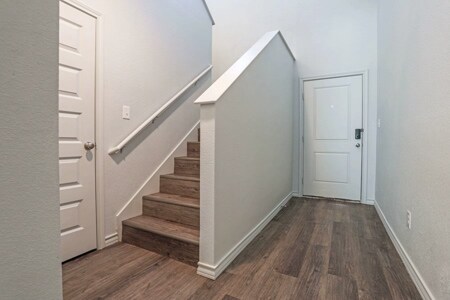 Building Photo - 3325 Brambleton Hill Pl