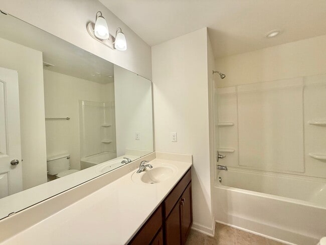 Building Photo - Excellent 3BD, 2.5BA Clayton Townhome Near...