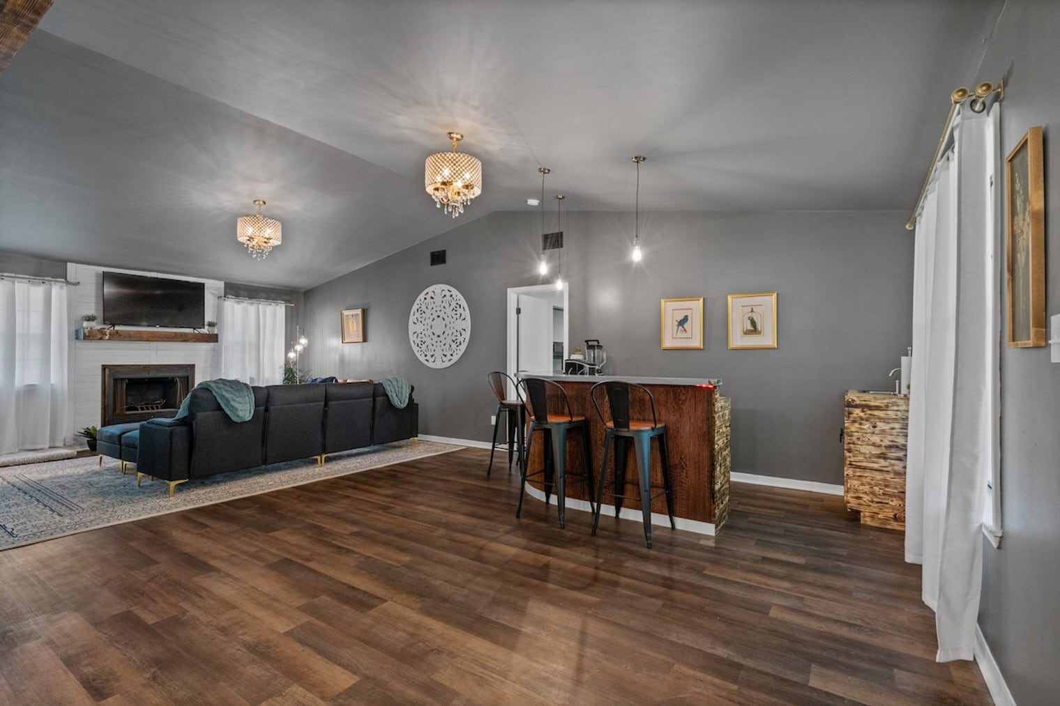 Building Photo - 2001 N 61st Ave