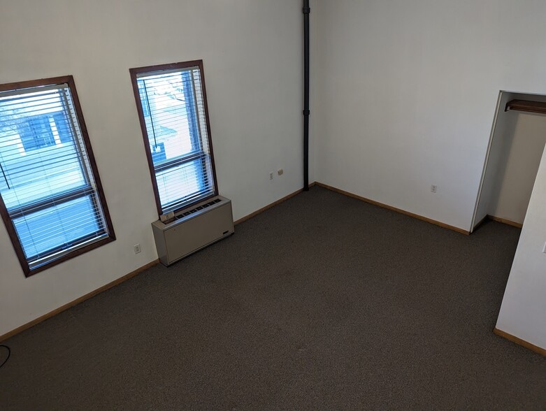 Building Photo - 222 Jay St