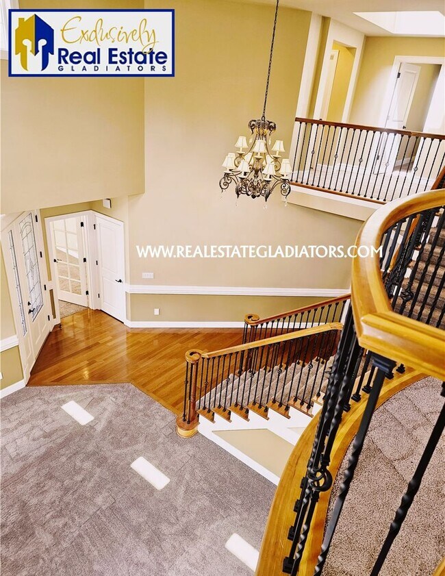 Building Photo - Stunning 4-Bedroom Home for Rent in Bothell!