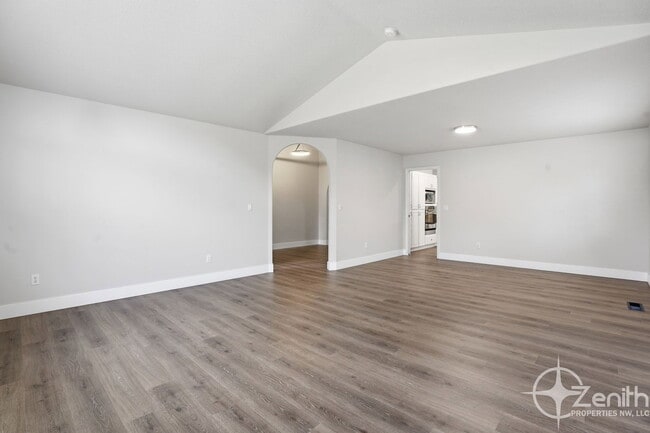 Building Photo - 2348 NW 45th Ave