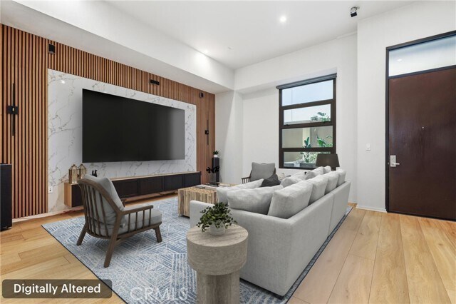 Building Photo - 133 The Promenade N