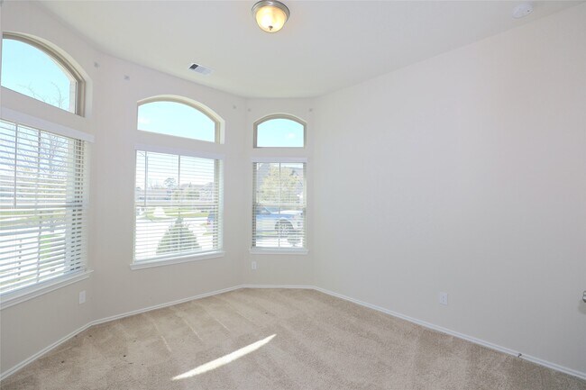 Building Photo - 1342 Wild Mustang Trl