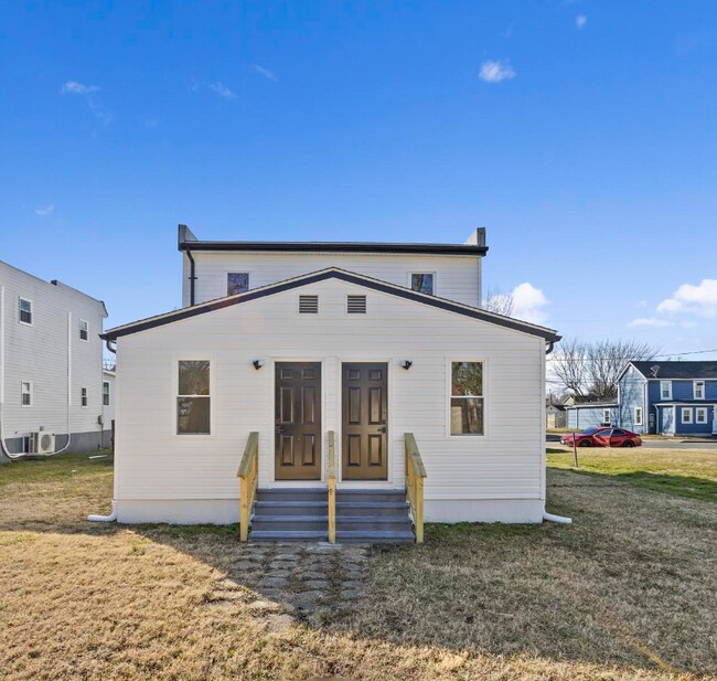 Building Photo - Sparrow Point #B