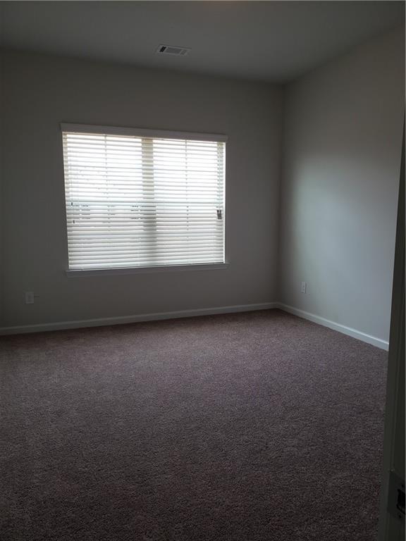 Building Photo - 5655 Mirror Lake Dr