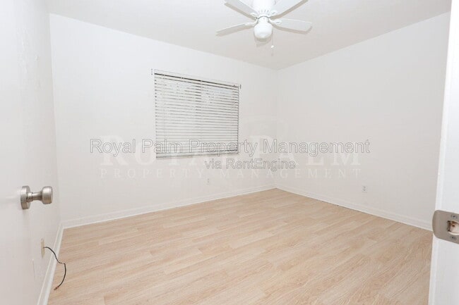 Building Photo - 26510 Southern Pines Dr
