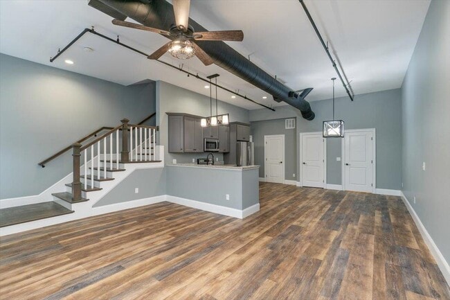 Building Photo - 122 Washington St