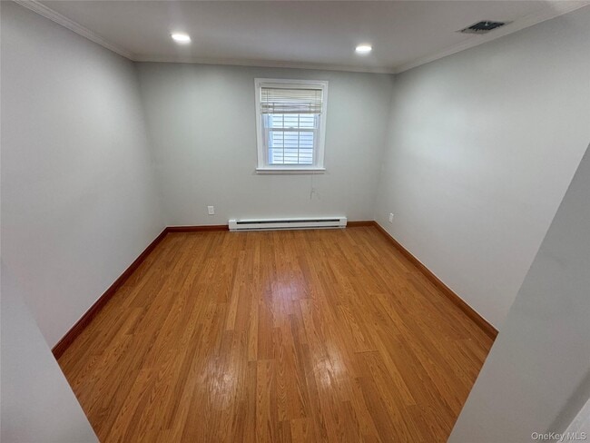 Building Photo - 81 Oakside Rd