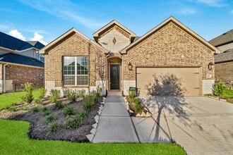 Building Photo - 6915 Glennwick Grv Ln