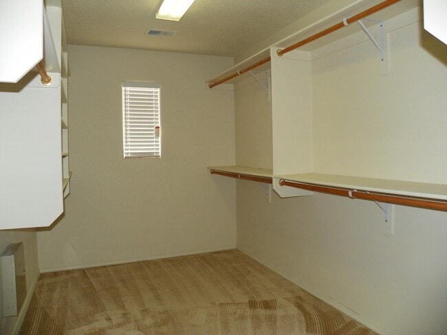 Building Photo - 3524 Shiloh Rd NE