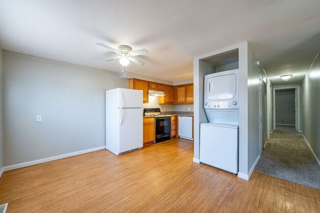 Building Photo - 509 Elsmere St