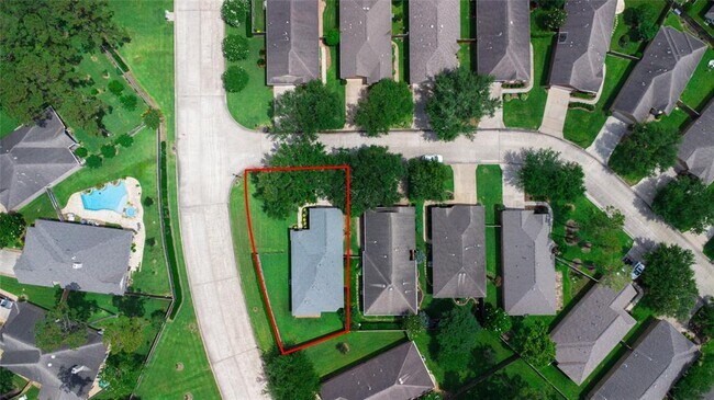 Building Photo - 1316 Varese Dr