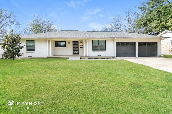 Building Photo - 1109 Finch Ave