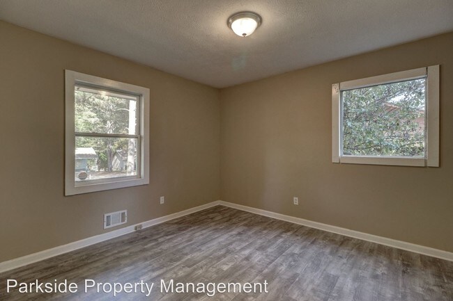 Building Photo - 3 br, 1 bath House - 43 Darwin Dr