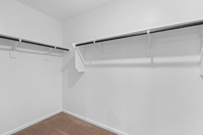 Building Photo - 24514 Red Hawthorn Trce