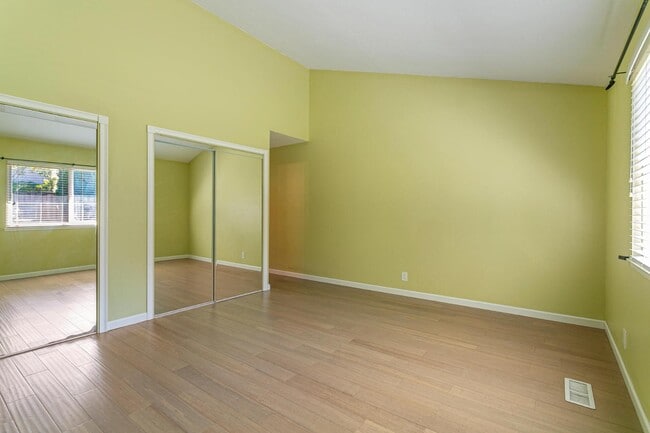 Building Photo - 14965 Dark Star Ct