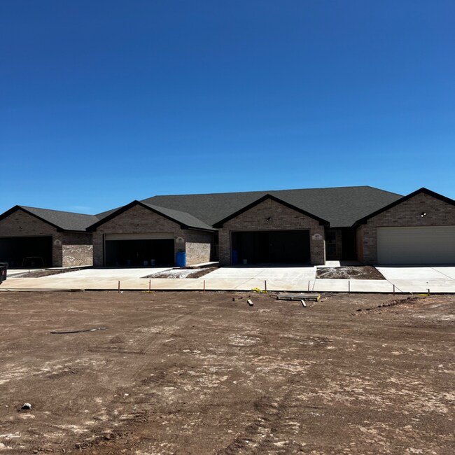 Building Photo - 9650 Elite St