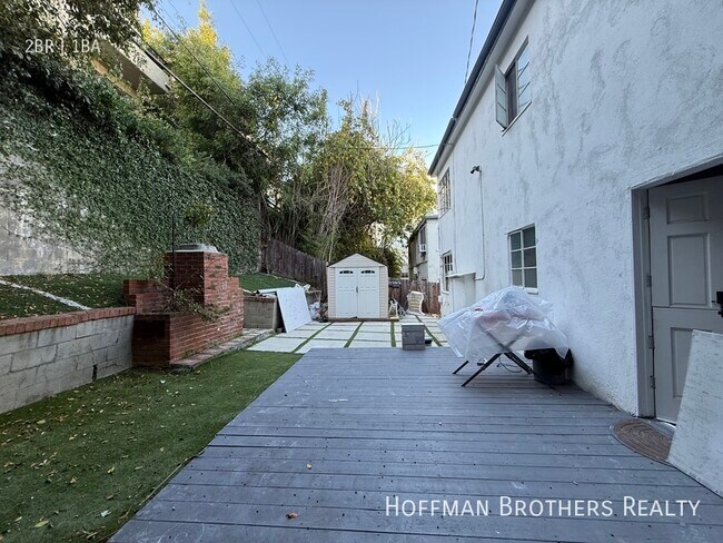 Building Photo - 1839 S Beverly Glen Blvd