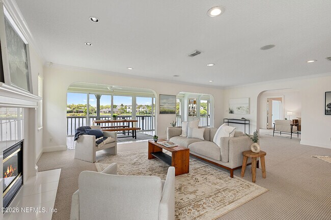 Building Photo - 91 San Juan Dr