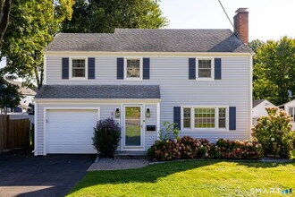 Building Photo - 170 Brunswick Ave