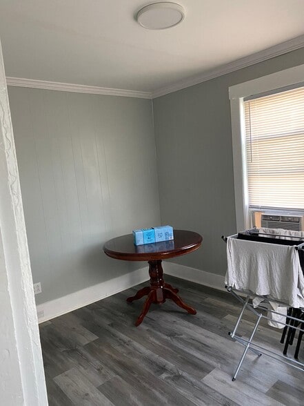 Laundry Room - 12 Monkton Rd