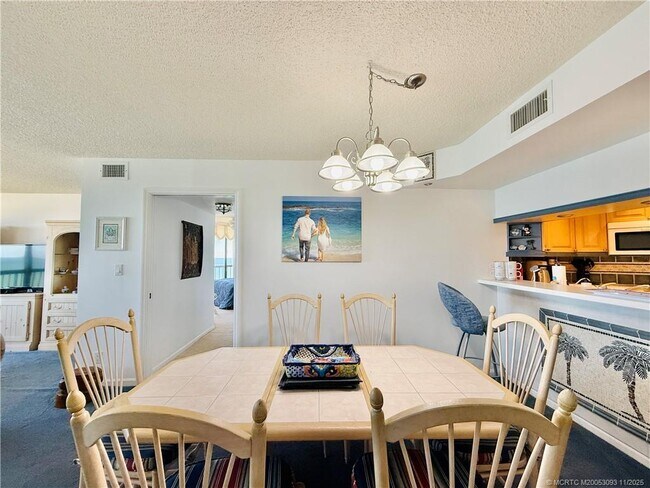 Building Photo - 9500 S Ocean Dr