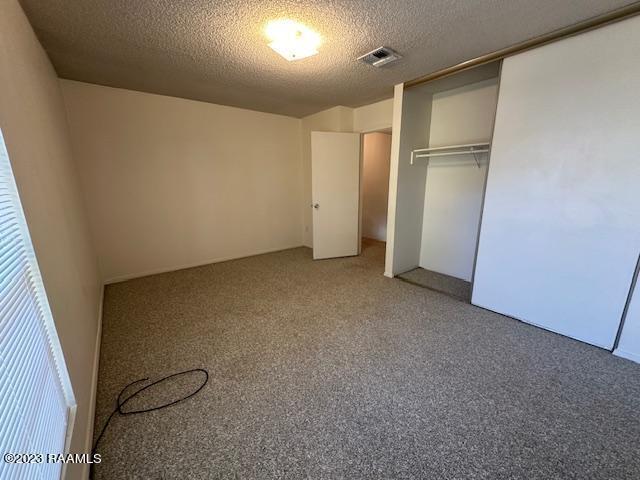 Building Photo - 40 Phlox Dr