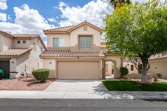 Building Photo - REMODELED, SPACIOUS, 4 BEDROOM HOME WITH VAULTED CEILINGS AND LOFT