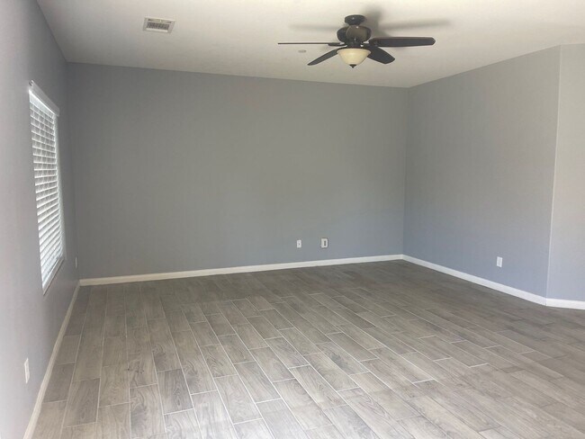 Building Photo - Gorgeous home in the Southwest for rent