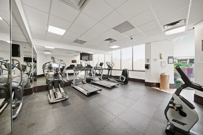 Building Photo - 3525 Sage Rd