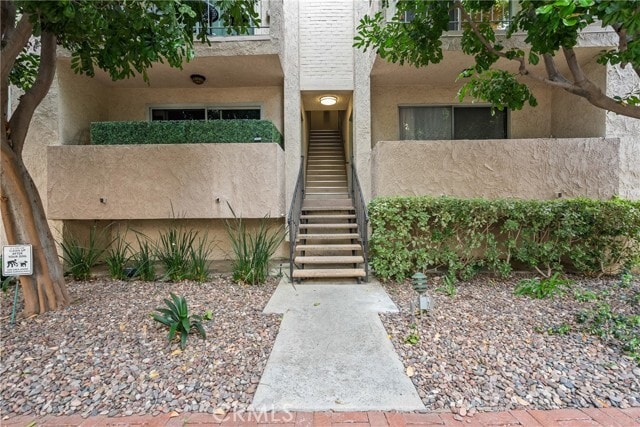 Building Photo - 5055 Coldwater Canyon Ave
