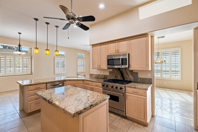 Building Photo - 44965 Malia Cir