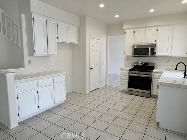Building Photo - 12240 Knightsbridge Dr