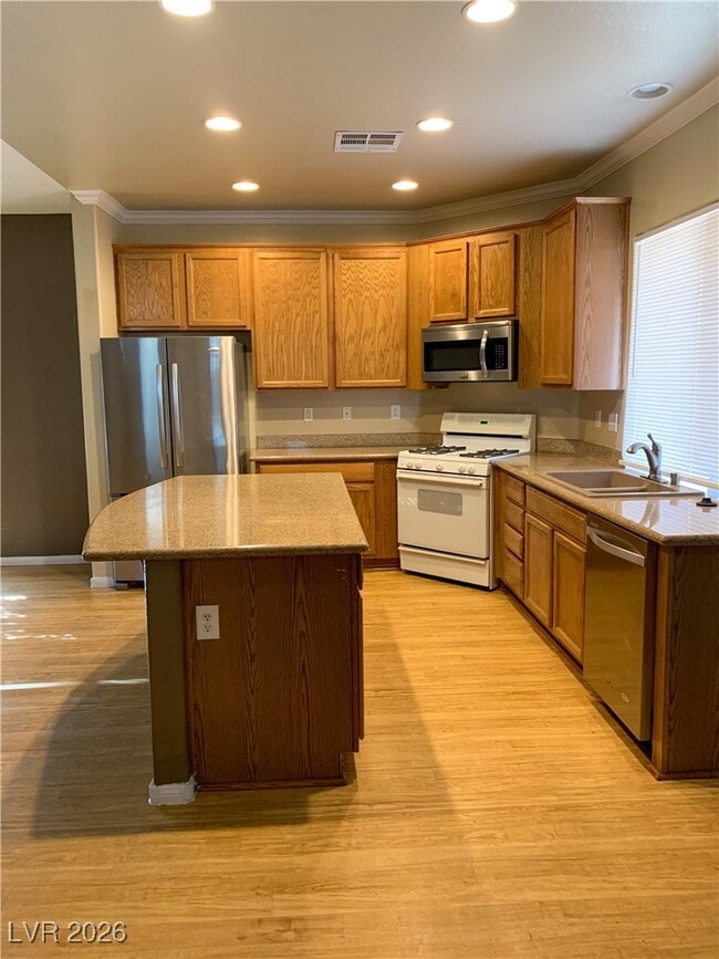 Building Photo - 6204 Lavender Cloud Pl