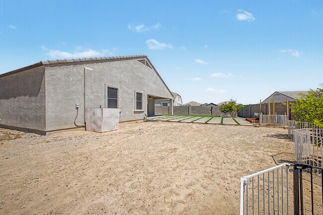 Building Photo - 30731 Monterey Cir