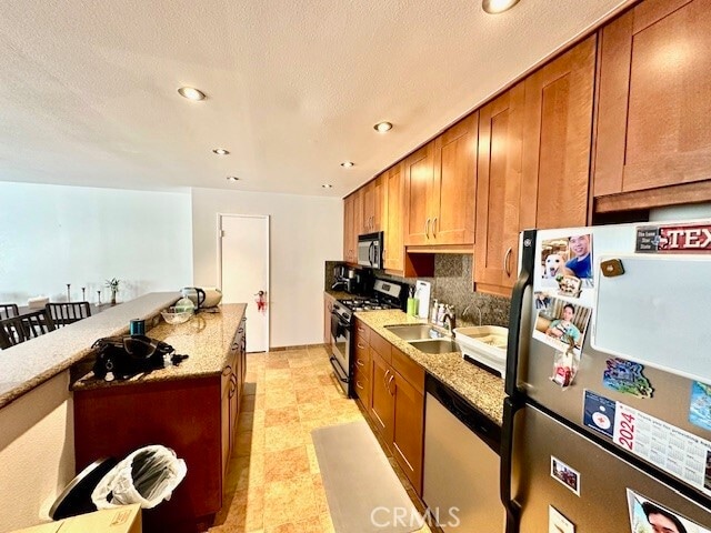 Building Photo - 1940 Highland Ave