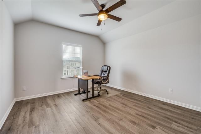 Building Photo - 632 Lake Cove Dr